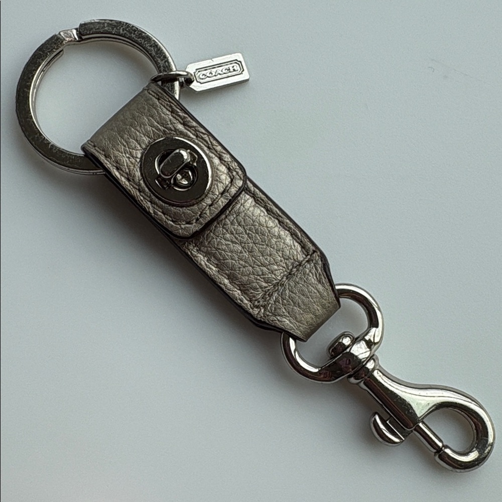 Coach Trigger Snap Bag Charm metallic silver double turnlock keychain Y2K ring - Picture 12 of 13